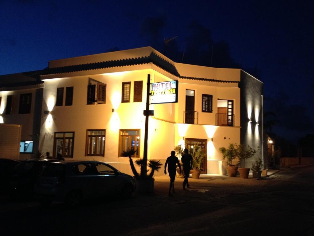 Hotel Il Pirata Cinisi Exterior photo